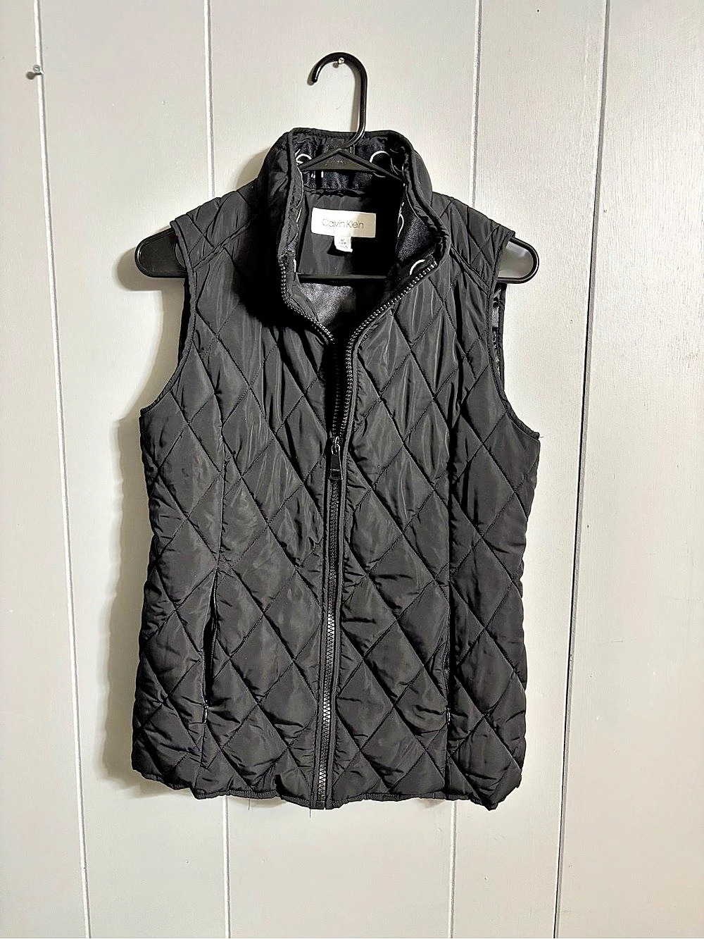 Calvin Klein Quilted Full-Zip Stand Collar Puffer Vest in Black